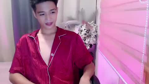 Snapshot of urtwinkjinwoo chatting on October 2025 05:36:02 PM JC online show from October 2025 05:36:02 PM