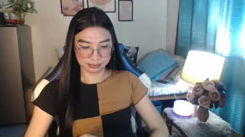 Ashley Kate Mateo Gray online show from February 2025 11:17:02 AM