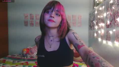 Snapshot of uryukim_ chatting on June 2026 05:27:01 AM uryukim_ online show from June 2026 05:27:01 AM