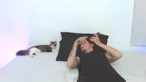 Snapshot of useronlypurple777 chatting on November 2025 02:20:01 AM useronlypurple777 online show from November 2025 02:20:01 AM