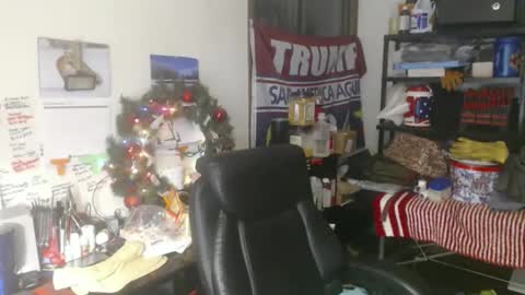 Eric online show from December 2025 12:09:01 PM