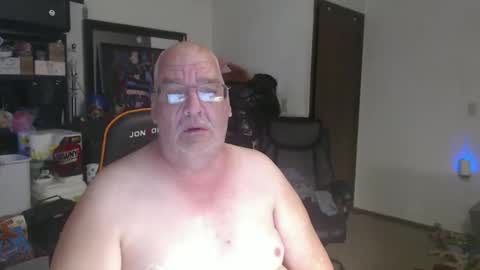 Snapshot of usgoober chatting on May 2026 12:00:01 PM Eric online show from May 2026 12:00:01 PM