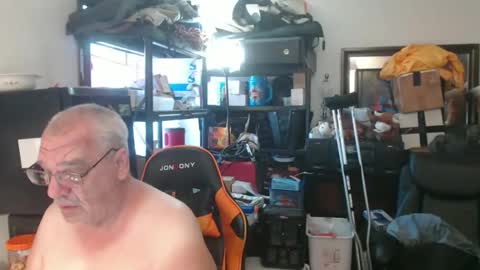 Snapshot of usgoober chatting on May 2026 12:02:01 PM Eric online show from May 2026 12:02:01 PM