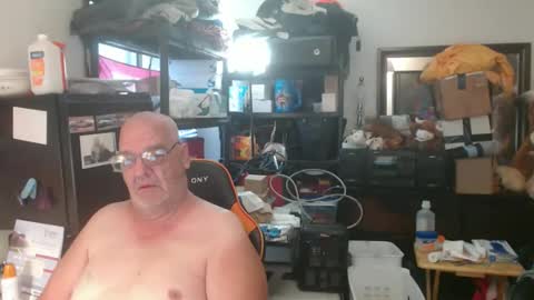 Snapshot of usgoober chatting on June 2026 12:00:02 PM Eric online show from June 2026 12:00:02 PM