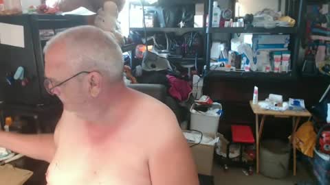 Snapshot of usgoober chatting on June 2026 01:06:02 PM Eric online show from June 2026 01:06:02 PM