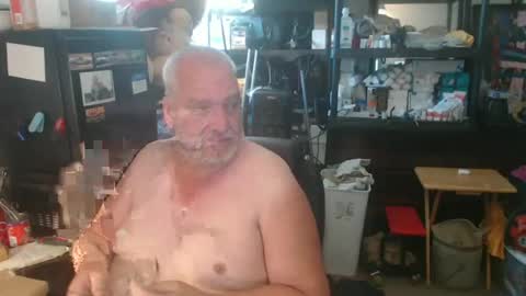 Snapshot of usgoober chatting on June 2026 01:12:01 PM Eric online show from June 2026 01:12:01 PM