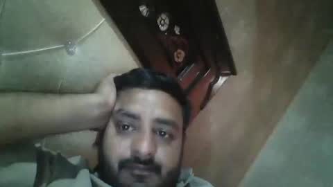 Snapshot of usman184 chatting on January 2025 08:25:01 AM Mian184 online show from January 2025 08:25:01 AM