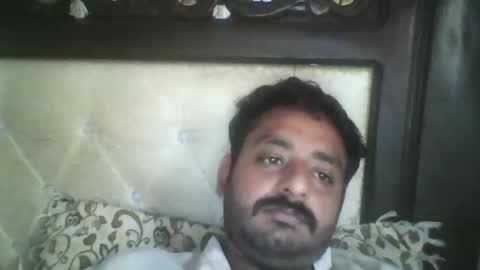 Snapshot of usman184 chatting on September 2025 01:28:01 AM Mian184 online show from September 2025 01:28:01 AM