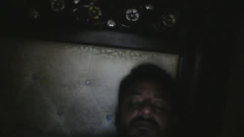 Snapshot of usman184 chatting on October 2025 07:42:02 PM Mian184 online show from October 2025 07:42:02 PM