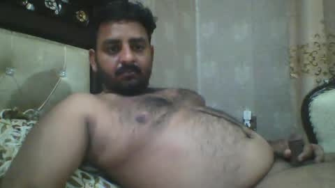 Snapshot of usman184 chatting on March 2026 05:19:02 PM Mian184 online show from March 2026 05:19:02 PM