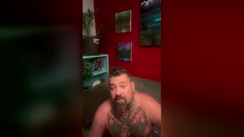 Snapshot of usmcbearcub40 chatting on May 2026 07:03:01 AM usmcbearcub40 online show from May 2026 07:03:01 AM