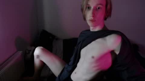 Snapshot of usuck364662 chatting on December 2024 10:06:02 AM Excuse me online show from December 2024 10:06:02 AM