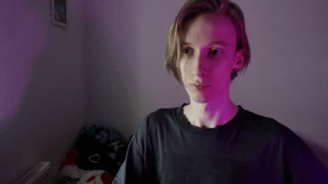 Snapshot of usuck364662 chatting on December 2024 05:37:01 AM Excuse me online show from December 2024 05:37:01 AM