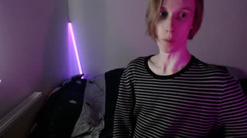 Snapshot of usuck364662 chatting on January 2025 05:20:01 PM Excuse me online show from January 2025 05:20:01 PM