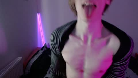 Snapshot of usuck364662 chatting on January 2025 10:29:02 AM Excuse me online show from January 2025 10:29:02 AM