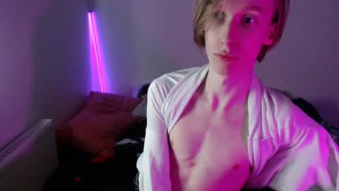 Snapshot of usuck364662 chatting on January 2025 07:48:02 AM Excuse me online show from January 2025 07:48:02 AM