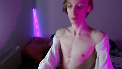 Snapshot of usuck364662 chatting on January 2025 10:59:01 AM Excuse me online show from January 2025 10:59:01 AM