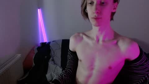 Snapshot of usuck364662 chatting on January 2025 03:26:02 AM Excuse me online show from January 2025 03:26:02 AM