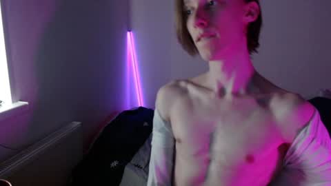 Snapshot of usuck364662 chatting on January 2025 04:06:01 AM Excuse me online show from January 2025 04:06:01 AM