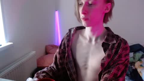 Snapshot of usuck364662 chatting on February 2025 04:12:02 AM Excuse me online show from February 2025 04:12:02 AM