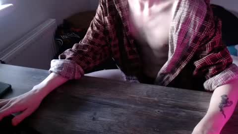 Snapshot of usuck364662 chatting on March 2025 04:49:01 AM Excuse me online show from March 2025 04:49:01 AM