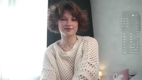 Snapshot of uteelser chatting on June 2026 11:19:01 AM Daisy online show from June 2026 11:19:01 AM