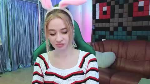 Leila online show from November 2025 04:56:01 AM