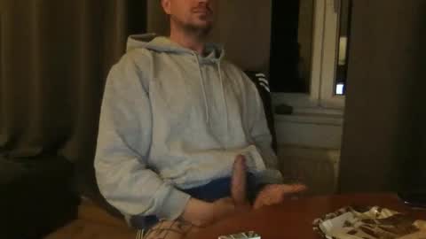 uwantitno online show from November 2025 03:16:01 AM