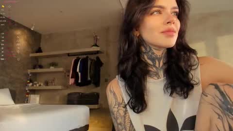 Eva online show from December 2025 09:51:02 AM