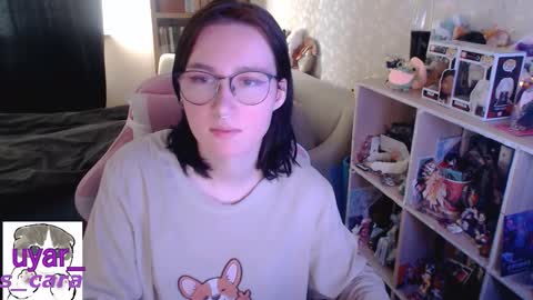 Cara online show from September 2025 12:51:02 PM