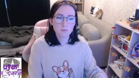 Cara online show from November 2025 01:00:01 PM