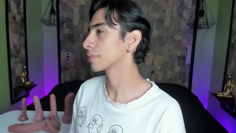 UYUKIE online show from October 2025 11:30:02 AM