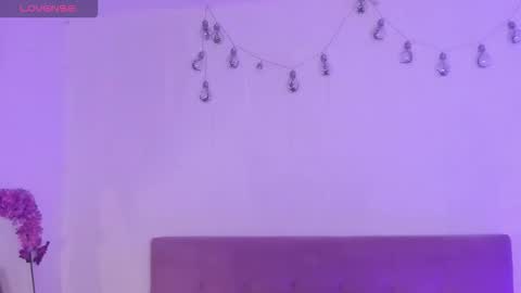 v1cky_ online show from March 2026 09:08:01 PM