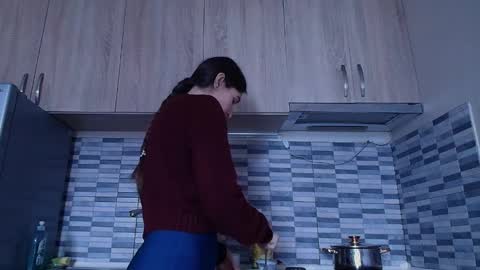 Snapshot of va_len_sea_ya chatting on March 2026 10:28:02 AM Valensiya online show from March 2026 10:28:02 AM