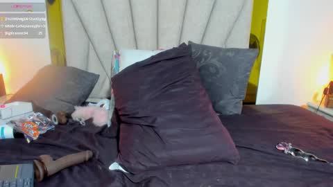 vahioleth  online show from December 2024 06:04:01 AM