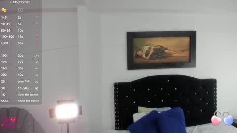 Snapshot of vahiolet_smith chatting on November 2025 03:16:01 AM Vahiolet smith online show from November 2025 03:16:01 AM