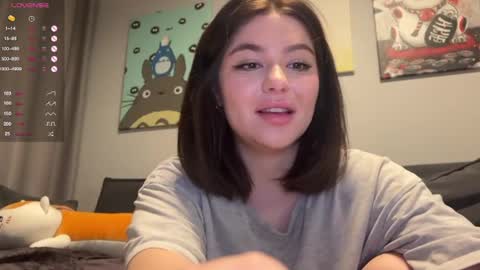 Snapshot of vaiee chatting on February 2025 12:15:01 AM Valery online show from February 2025 12:15:01 AM