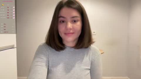 Snapshot of vaiee chatting on February 2026 05:34:01 PM Valery online show from February 2026 05:34:01 PM