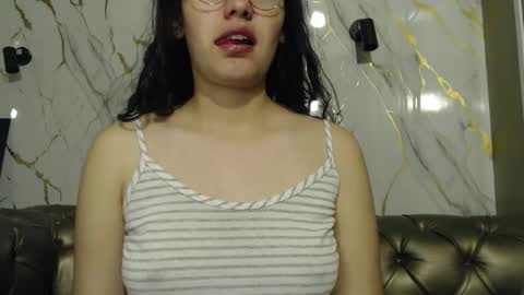 Vainilla online show from September 2025 02:11:02 AM