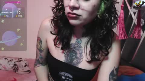 Snapshot of vainilla_l chatting on June 2026 05:12:01 AM Vainilla Independent model online show from June 2026 05:12:01 AM