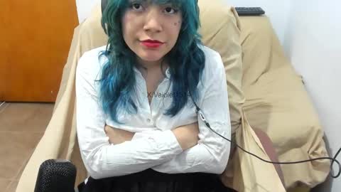 Vaiolet1314 online show from October 2025 02:21:01 AM