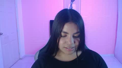 valentina160920 online show from November 2025 03:16:01 PM