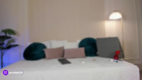 Valentina Torres online show from April 2026 02:44:02 PM