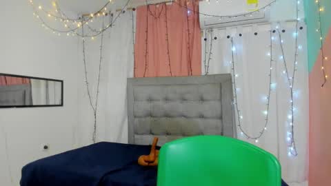 Valentina online show from January 2025 06:38:02 AM