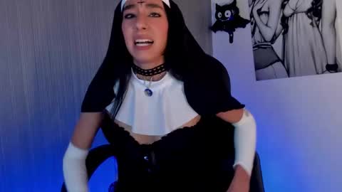 Valentina  Dolls online show from October 2025 11:28:02 PM