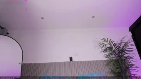 Valentina online show from March 2026 07:18:02 PM