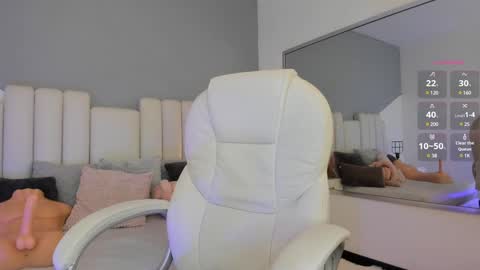 VALENTINA  online show from December 2024 04:28:02 AM