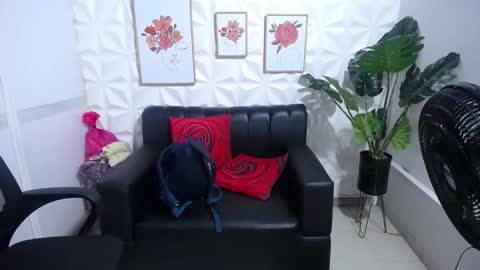 Valentina  online show from March 2025 08:44:02 PM