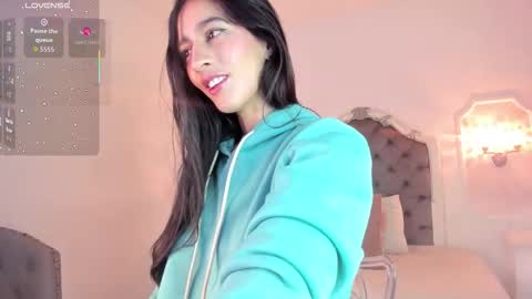 Valentina  online show from January 2026 11:35:01 AM