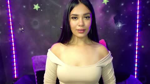 valentinarojass_ online show from May 2026 04:04:01 PM